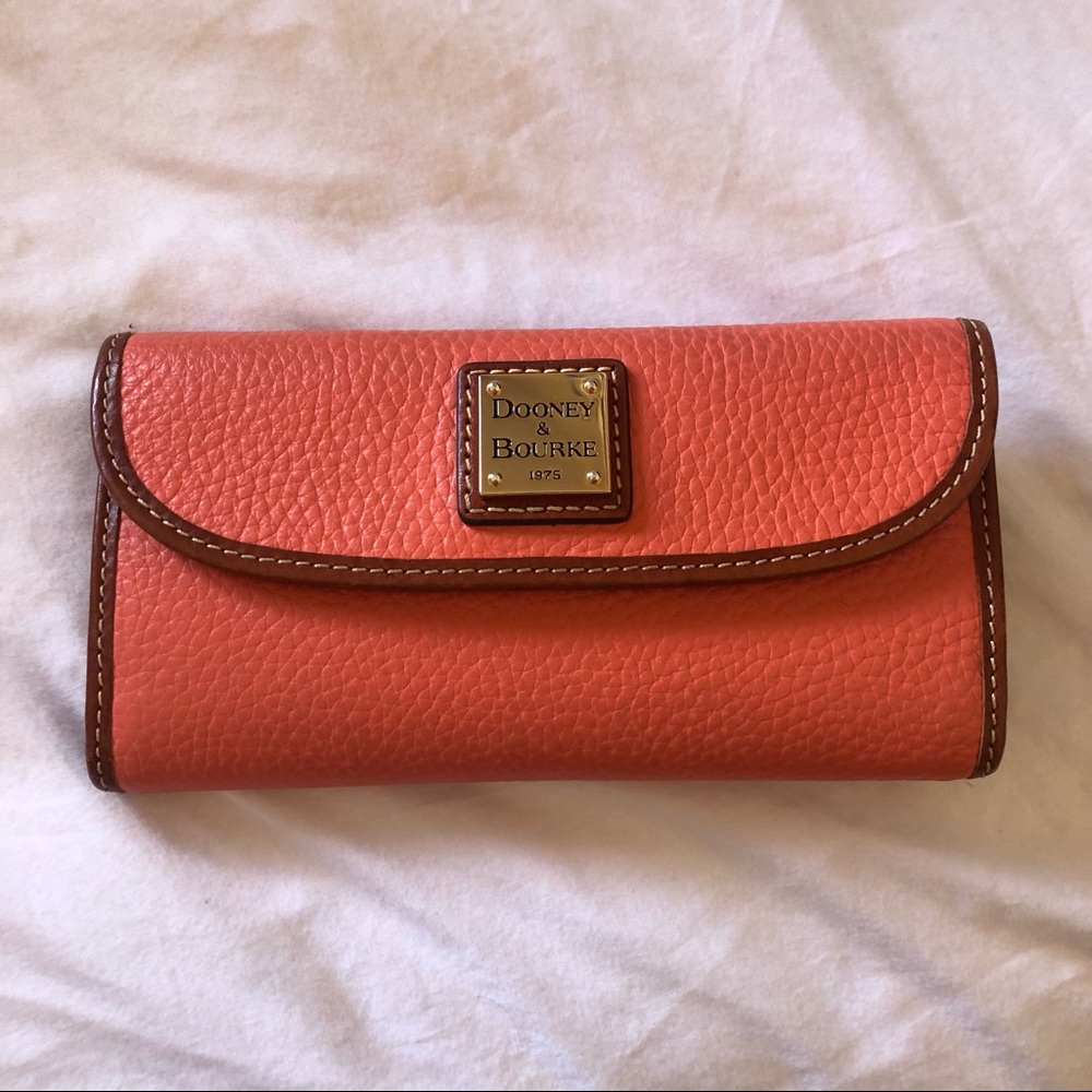 Dooney & Bourke checkbook wallet